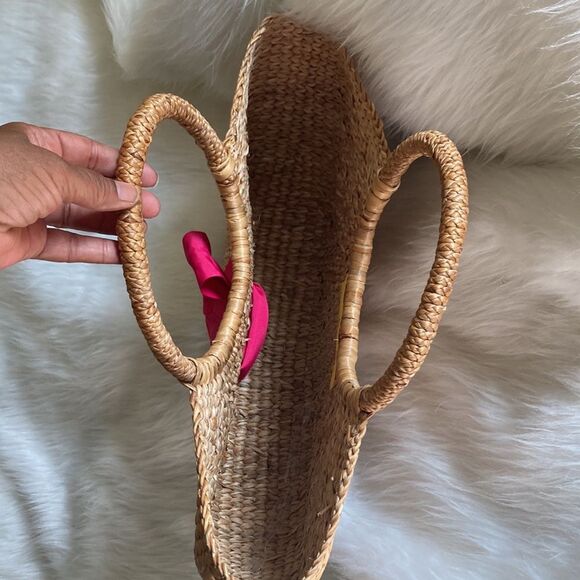 Rattan Beach Tote with Bow - Picture 4 of 8